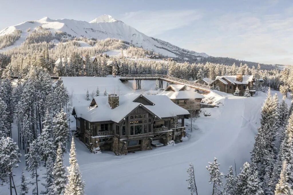 Скай вилладж. Скай Виладж. Скай Вилладж ресторан. Скай Виладж Самара. Отель Christmas Mountain Village США.