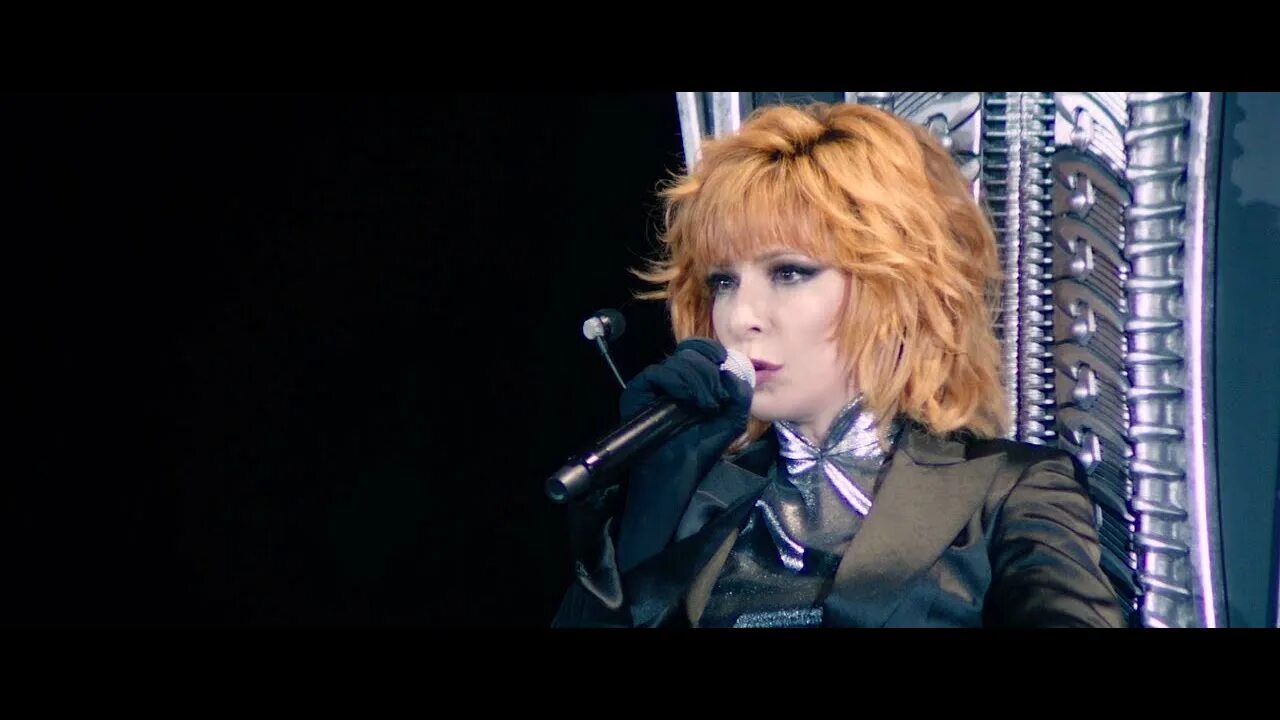 Mylene Farmer je te rends ton amour клип. Je te rends ton