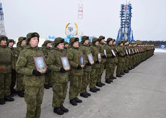 Мирная военная. Космодром Плесецк 14056. 14056 Плесецк армия. ВКС Плесецк 2021 14056 ВЧ. Плесецк космодром Военная часть ВКС 14056.