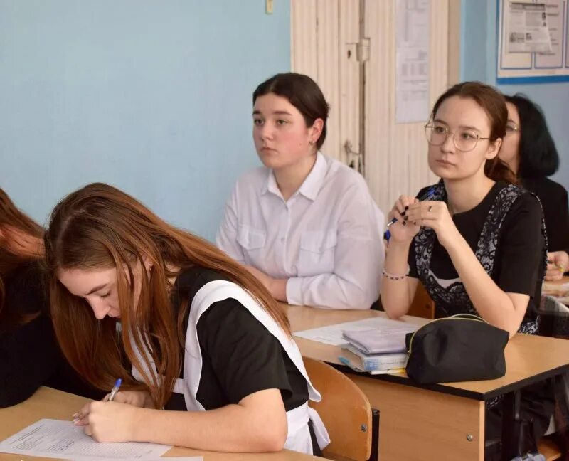 В какие университеты можно поступить без