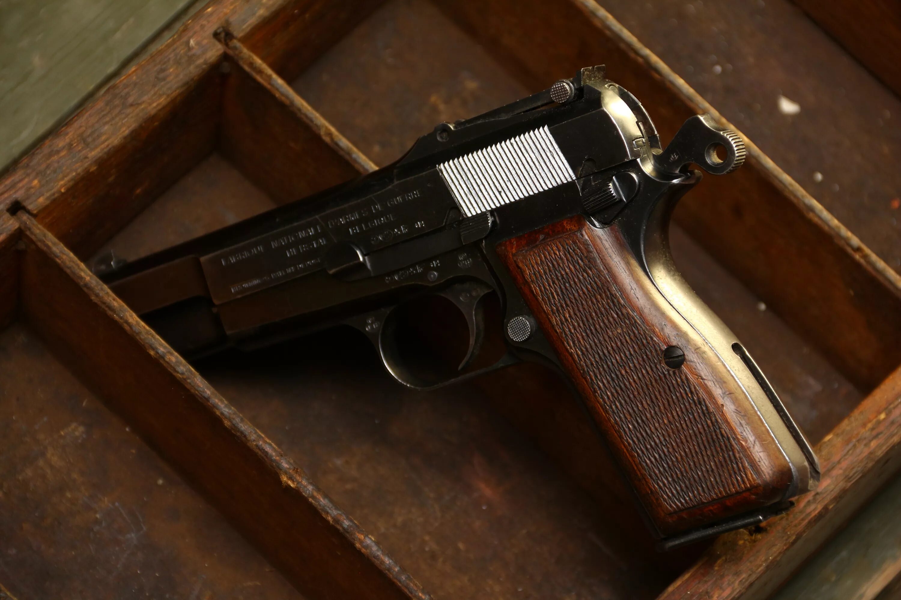 Фото browning. Браунинг Хай Пауэр. Browning Hi Power 1935. Браунинг м1935 НР.