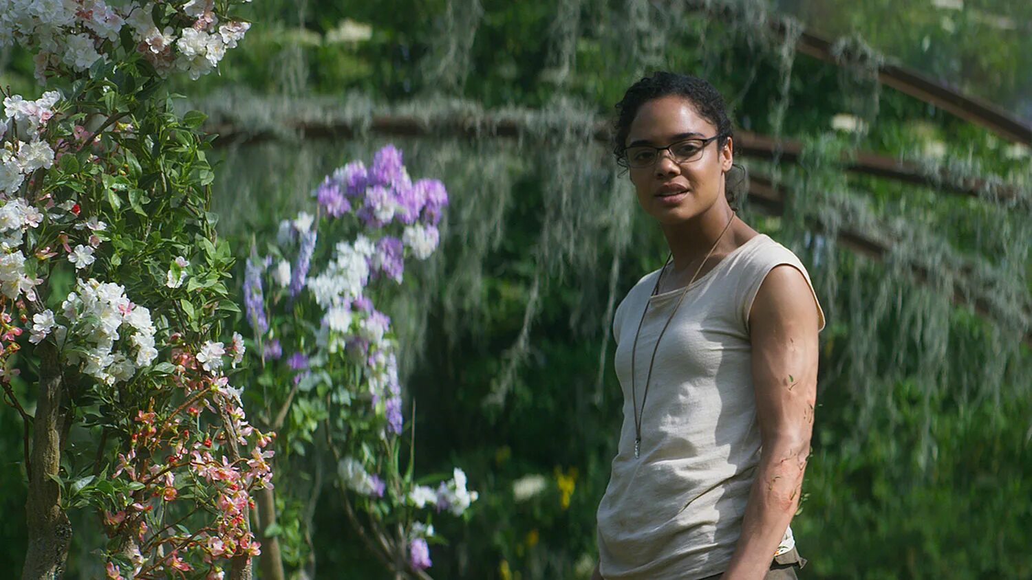 Включи annihilation. Аннигиляция / Annihilation (2018). Аннигиляция (Алекс Гарленд, 2017). Кадры - Аннигиляция - Джина Родригес.