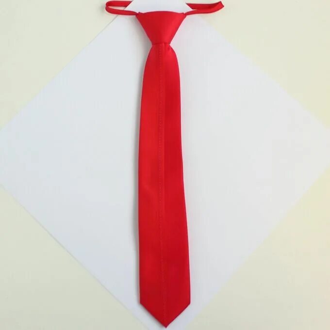 Галстук вб. Красный галстук. Галстук-ленточка. Рубиновый галстук. Галстук лента.