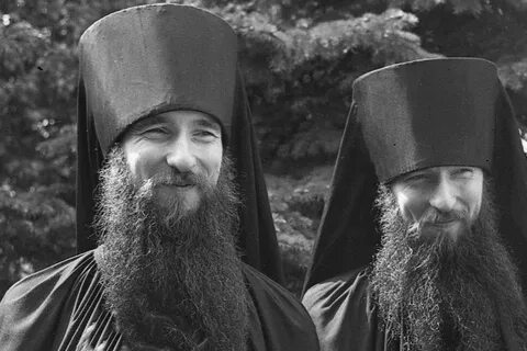 Братьями священниками