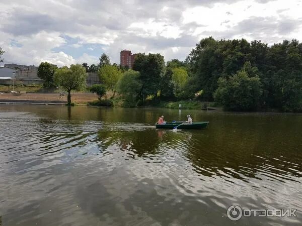 Заречье десна. Парк Заречье Троицк. Пляж река Десна Троицк. Зона отдыха Заречье на реке Десна. Зона отдыха Заречье Троицк.