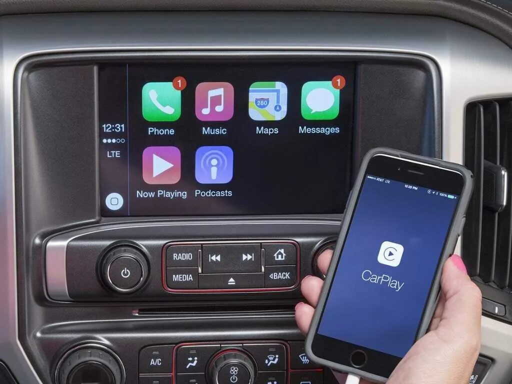 Радио через телефон в машине. CARPLAY iphone. CARPLAY USB С поддержкой. Беспроводной Bluetooth CARPLAY. Андроид авто через блютус.