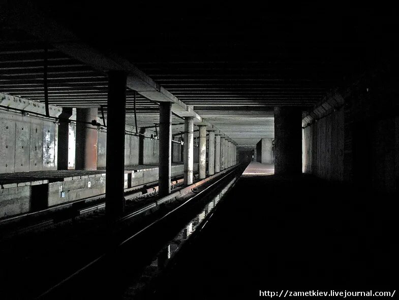 81 718 719 ташкент. Метро адмиралтейская садовая. Задел под станцию метро. Метро 2 в киеве. Станция герцена.