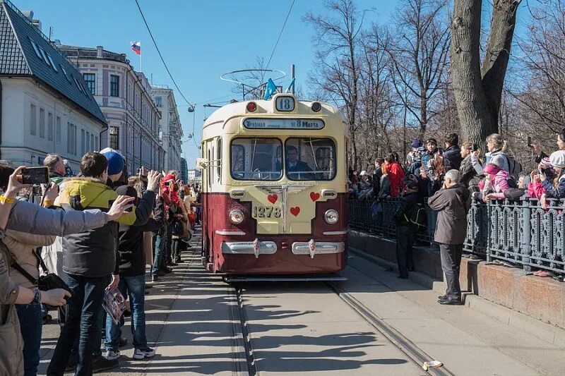 Парад ретротрамваев в Москве. Парад трамваев в Москве. Парад трамваев 2017. Парад трамваев 2022.