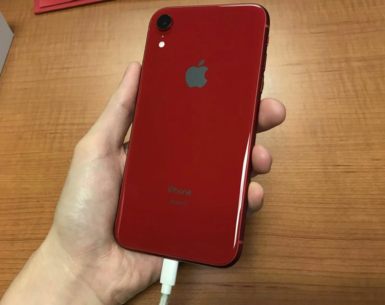 Айфон 10 красный. Iphone xr red. айфон xr 126 гб. iphone xr product red. iphone 10 xr красный.