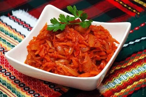Тушеные овощи с подливкой