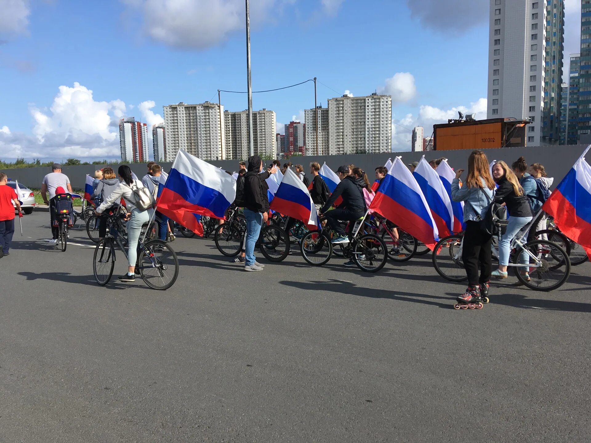 Велопробег ко дню флага. Детский велопробег ко дню российского флага.