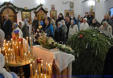 Время рождественской службы в храмах