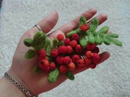 Ветка рябины своими руками