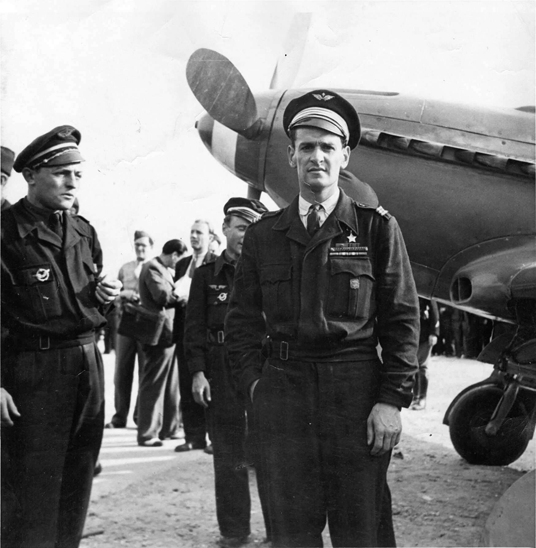 Лётчики Нормандия Неман французские. Летчики Нормандия Неман герои советского Союза. Летчики эскадрильи Нормандия Неман. Нормандия 1943