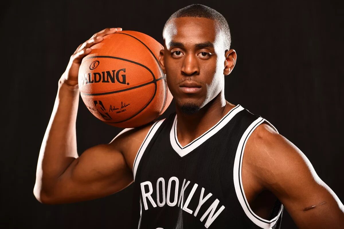 Markel Brown баскетболист. Джилиан Браун баскетболист. Твой браун