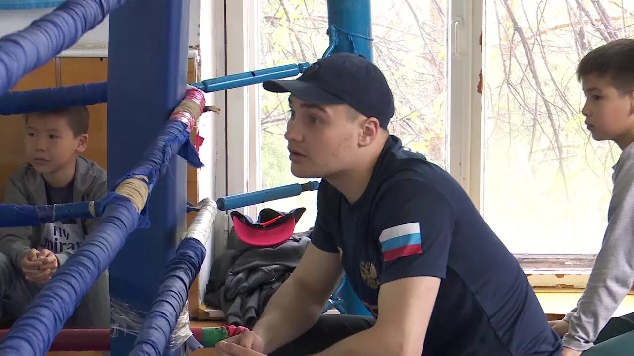 Бокс костанай. Школа мирошниченко бокс костанай. школа бокса кустанайская. кокшенбаев костанай.