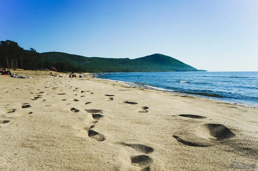 Горячинск санаторий бурятия. Курорт горячинск на байкале. Озеро байкал горячинск. Курорт горячинск на байкале. Горячинск санаторий бурятия.