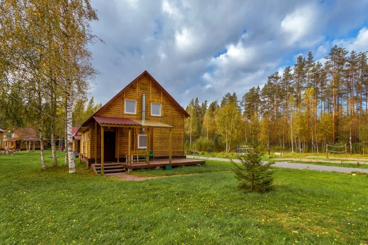 На даче. Дача в Подмосковье. Загородная дача. Загородный дом ЛЕНОБЛАСТЬ.