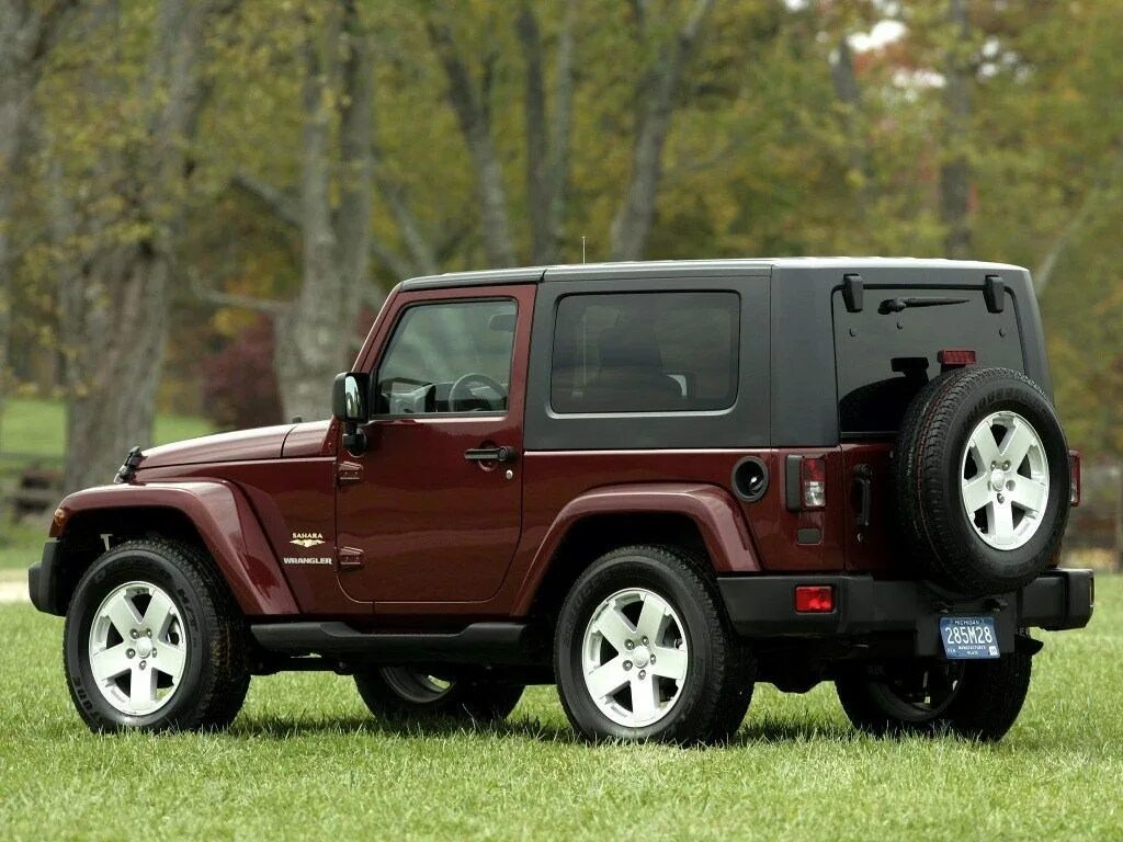 Авто ру джип. Джип Вранглер. Jeep Wrangler 2.4. Jeep Wrangler Sahara 2022. Jeep Wrangler 2007.