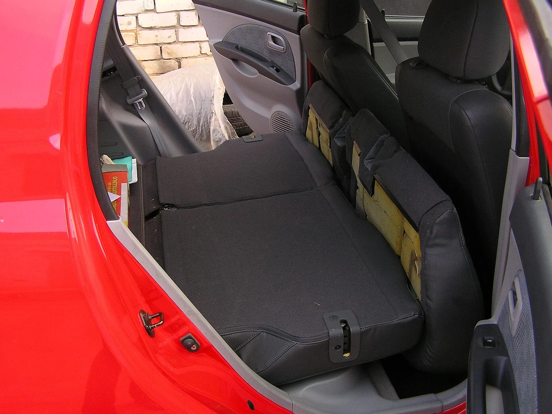 Kia Picanto 1 Isofix. Kia Picanto 1g Isofix. Органайзер на Киа Пиканто. Kia Picanto 2006 сидения. Заднее сиденье киа рио 3