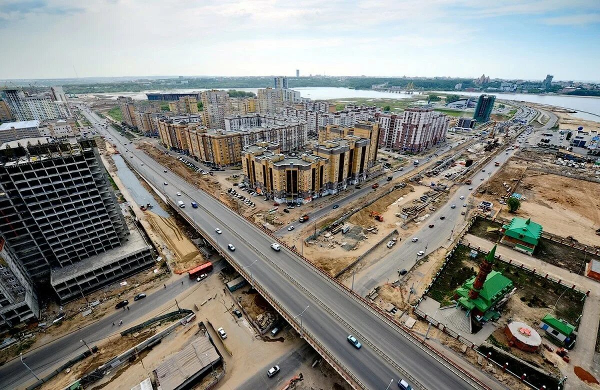 Skyscrapercity казань. Стройка на Амирхана Чистопольская Казань. Развязка Амирхана Чистопольская. Новые постройки в Казани. Строительство города
