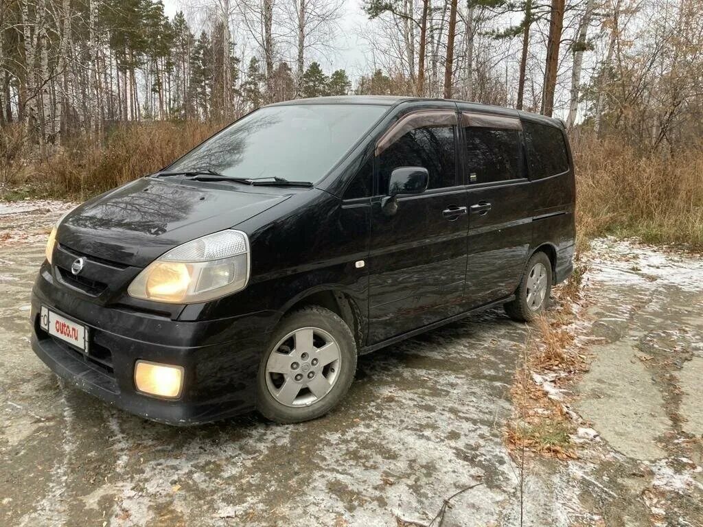 Купить ниссан серена бу. Nissan Serena 2002. Nissan Serena 2.0 CVT, 2002,. Ниссан 6 местный. Ниссан бензин 6 местный.