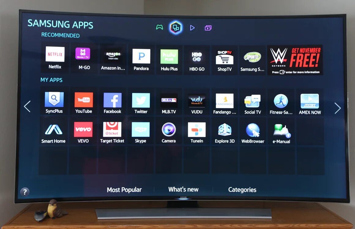 Игры на телевизоре самсунг. Samsung Smart TV 65sm. Samsung Smart TV 2010. Samsung Smart TV 65 2014. Samsung Smart TV 32.