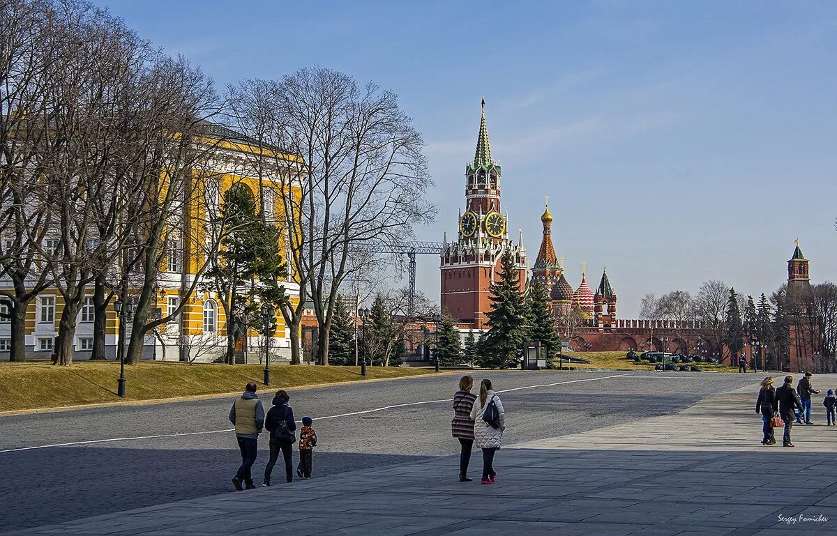 Московский кремль москва ивановская площадь фото. Ивановская площадь Кремля в Москве. Ивановская площадь площадь в Кремле Московский Кремль. Ивановская Соборная площадь. Ивановская площадь Московского Кремля вид сверху.