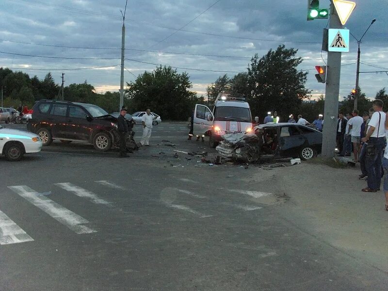 авария череповец сегодня. группы дтп череповец. группы дтп череповец. криминальная сводка череповец. происшествия череповец.