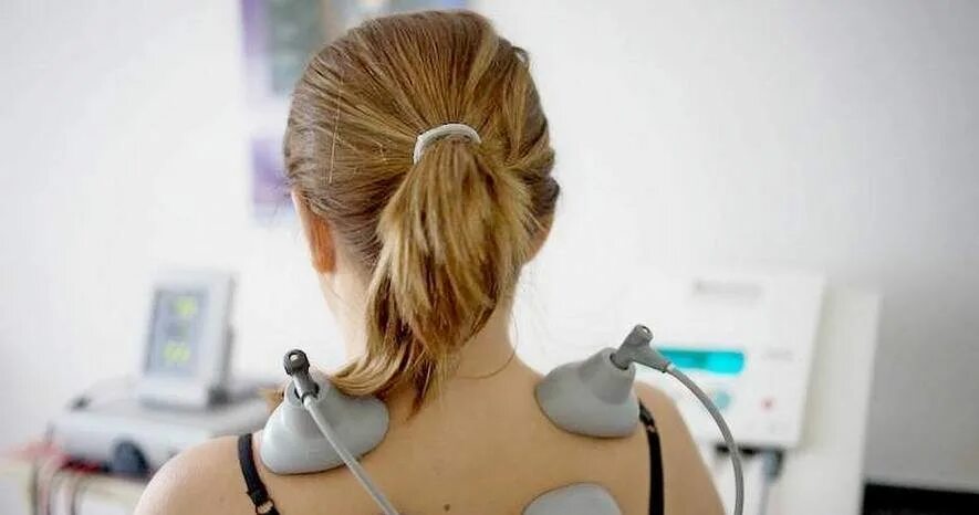 Остеохондроз позвоночника грудного отдела 2 2 степени. Спондилез шейного отдела. Протрузия диска с4 с5. Диффузное шейного отдела. Шейный отдел.