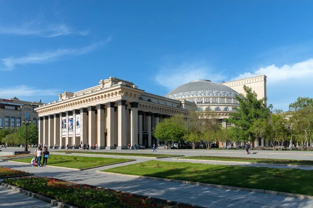 Новосибирск (набор из 13 почтовых открыток)