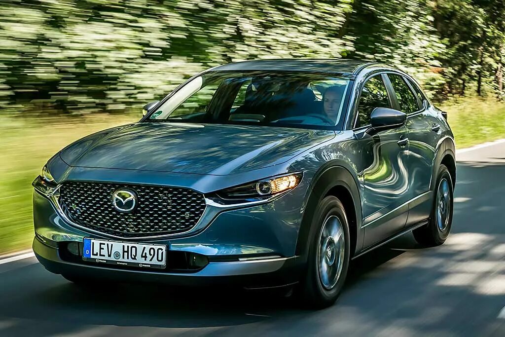 Mazda cx30 2020. Мазда СХ-30. Мазда СХ 30 2019. Мазда сх30 серая. Цвета мазда сх