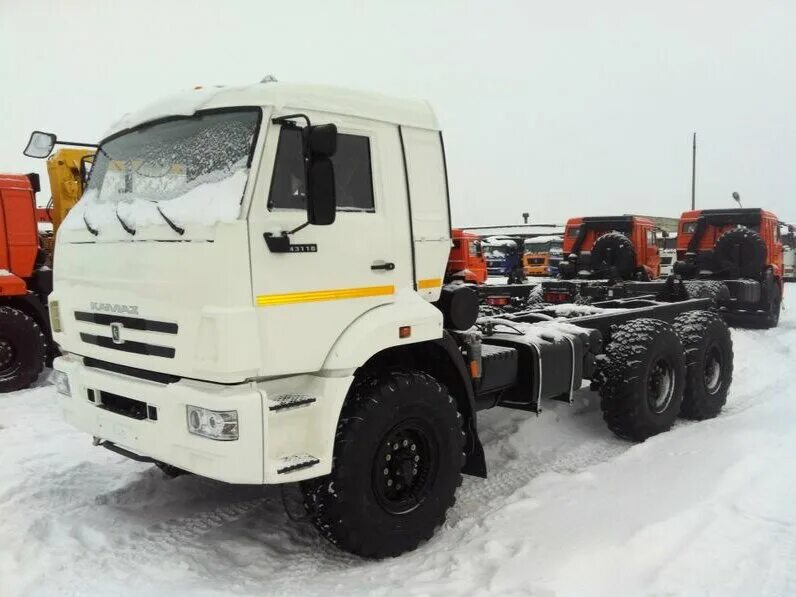 Новый камаз 43118. КАМАЗ 43118-3938-46. КАМАЗ 43118-3090-50. КАМАЗ 43118 евро 4. КАМАЗ-43118-3090-46.