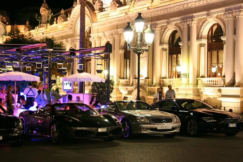 роскошь и богатство. Billionaires' row (manhattan). калифорния стрит сан франциско. бугатти особняк. авеню монтень париж.