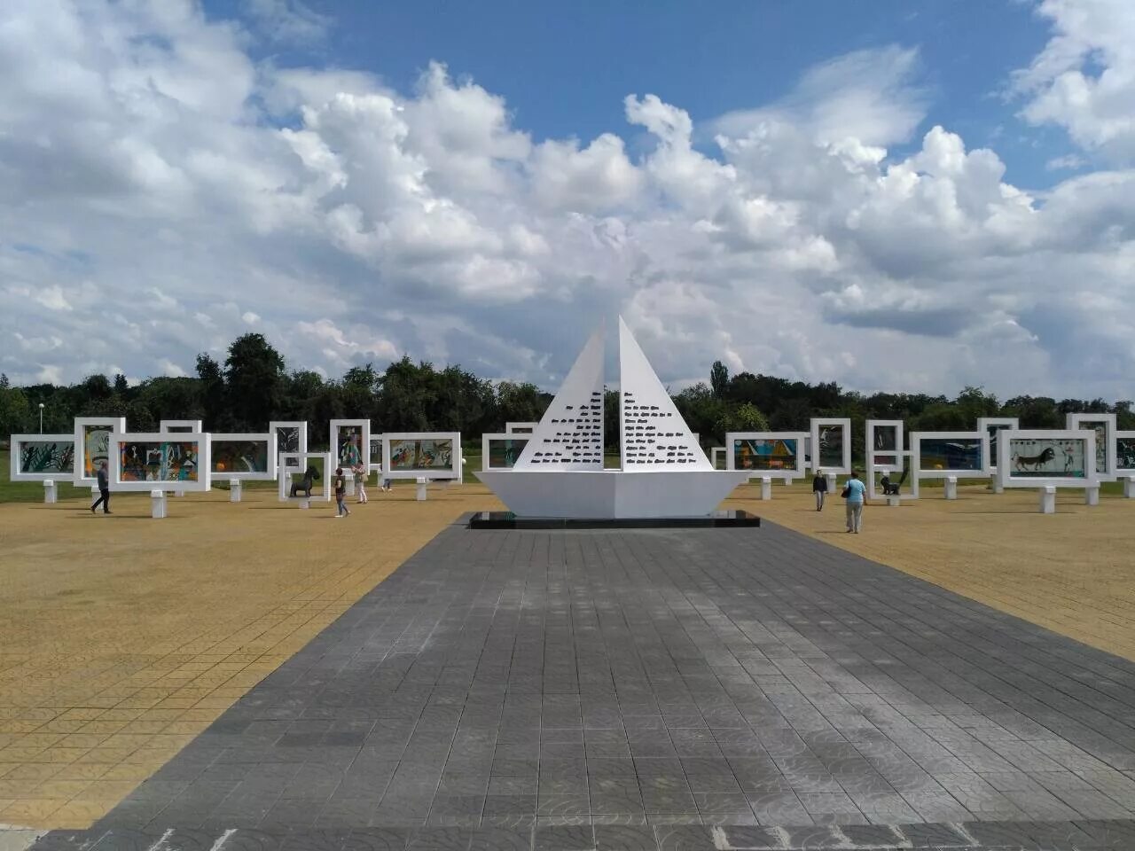 красный могилев