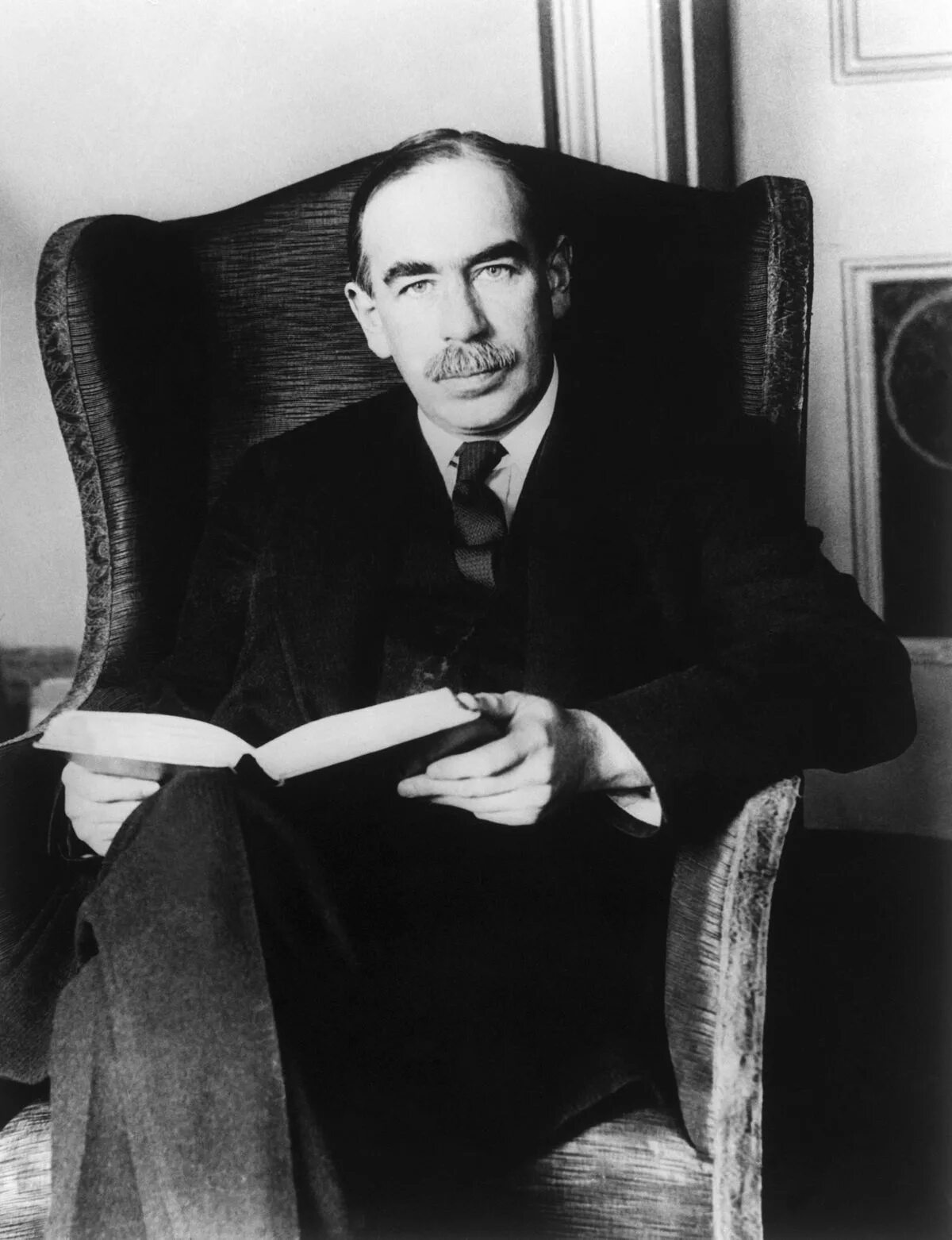 Дж кейнс экономика. Дж Кейнс. Мейнард Кейнс. Дж. М.Кейнс (1883-1946). Джон Мейнард Кейнс (1883–1946) — британский экономист.