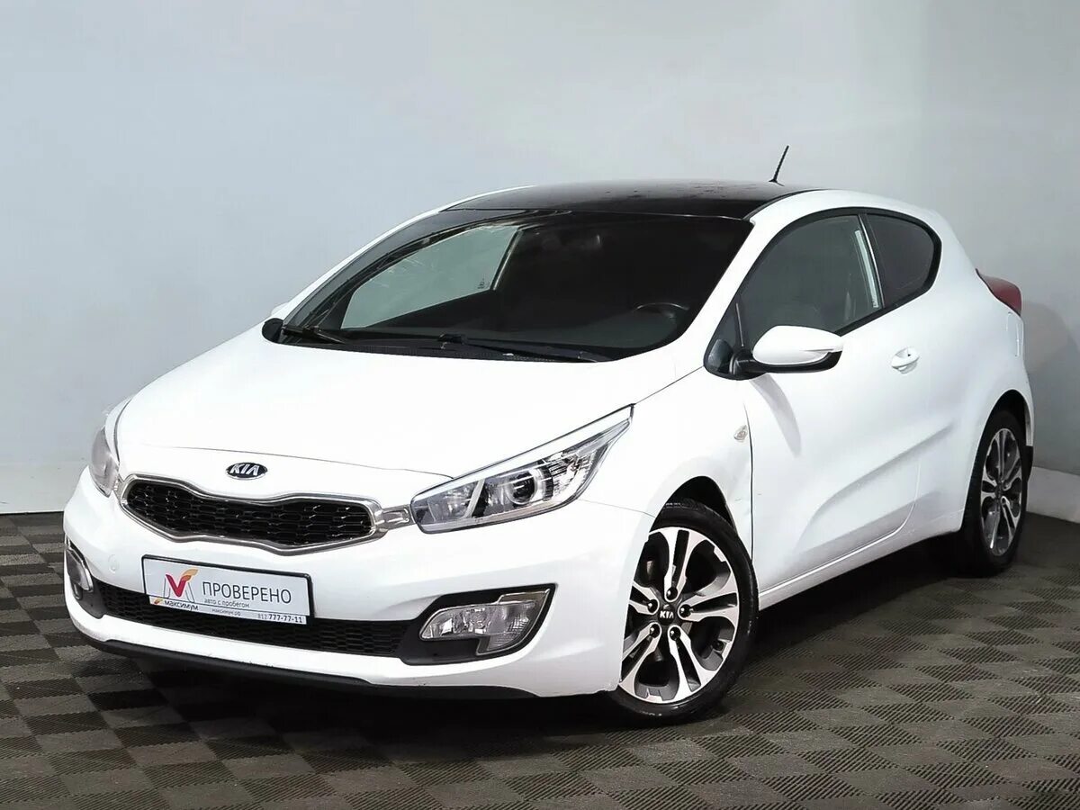 Киа сид хэтчбек 2013. Kia Ceed 2013 белая. Киа СИД 2013 белый. Kia Ceed 2013 хэтчбек. Kia Ceed, 2013 White.