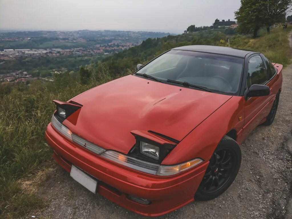 Mitsubishi eclipse 1. Mitsubishi eclipse 1 поколение. Mitsubishi eclipse 1 поколение. Фиолетовый mitsubishi eclipse 1g. Митсубиси эклипс g1.
