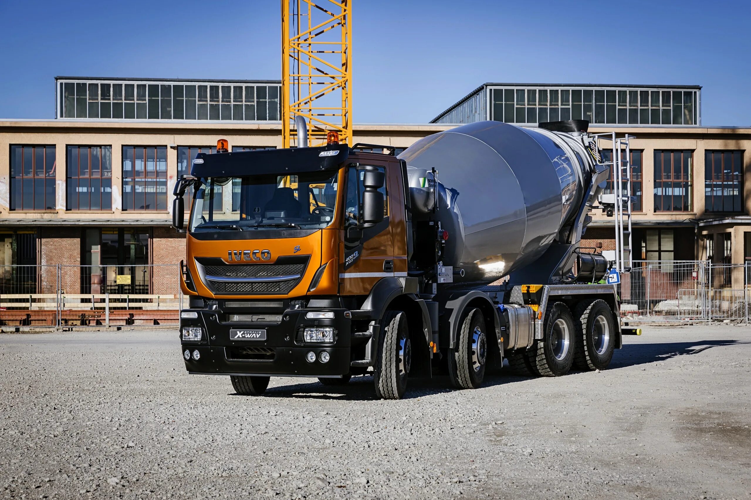 Concrete mixer. КАМАЗ бетономешалка 8x4. Ивеко бетономешалка. Автобетоносмеситель Liebherr man TGS 41.400 8x4 BB. Автобетоносмеситель Volvo 8х4 Автогород 24.