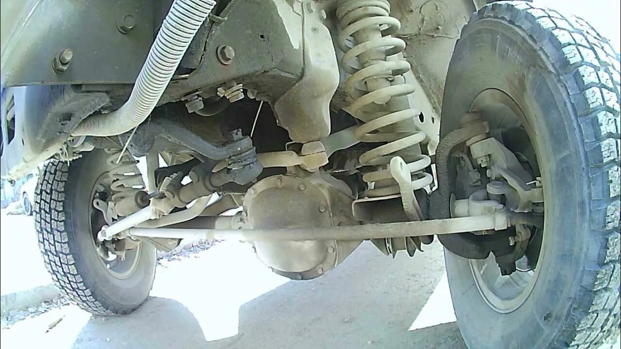 5. Передняя подвеска jeep cherokee xj. Подвеска джип чероки. Cherokee xj подвеска. Jeep cherokee xj подвеска.