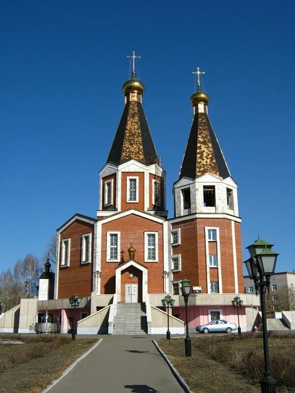 храм в центре северска. северский храм владимирской божьей матери. северск храм владимирской иконы божьей матери. храм северск. церковь владимирской иконы божией матери в северске, северск.