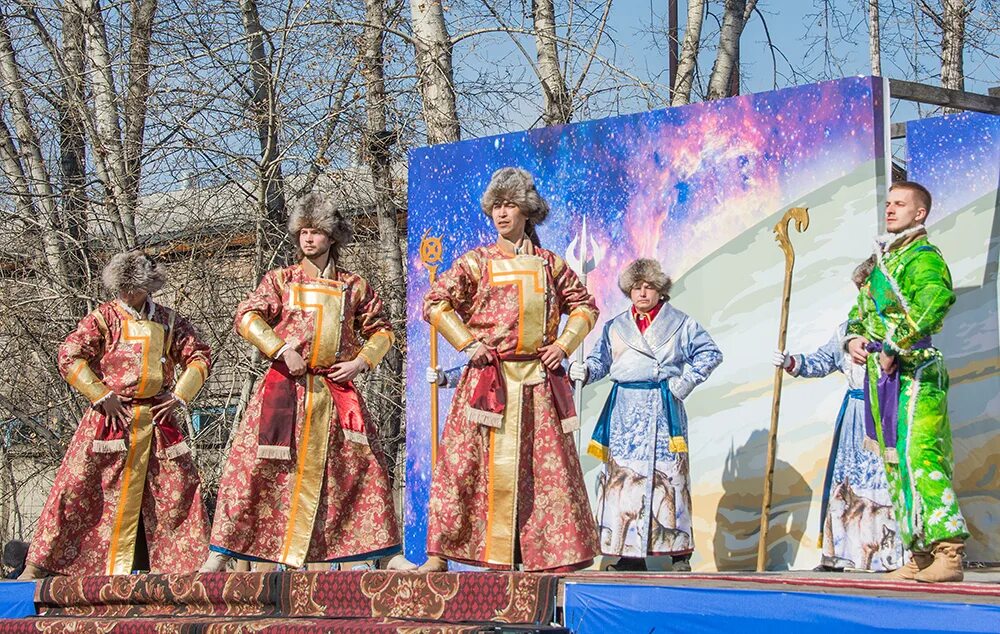 Хакасский новый год чыл пазы. Чыл пазы Хакасия. Хакасский праздник Чыл пазы. Чыл пазы Хакасский новый год. Хакасия праздники чил пазы.