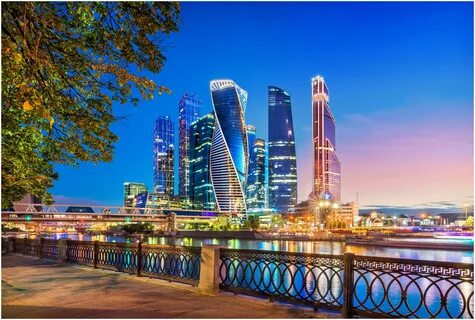 Москва сити лето