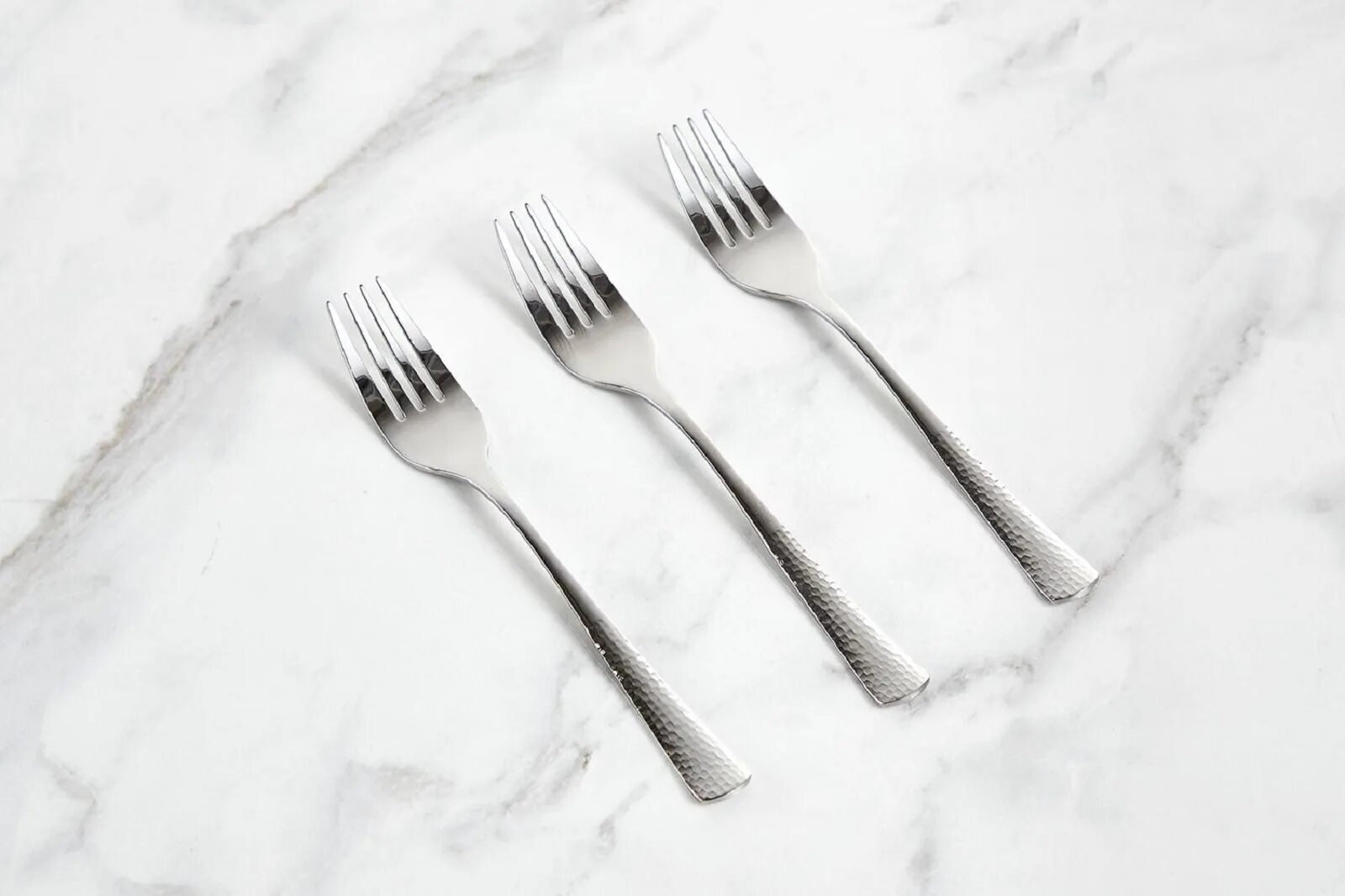 Вилка и ложка серебро. Мельхиоровые вилки ссср. 23252 вилки столовые 12шт. Металлические ложки вилки. Десертные приборы.