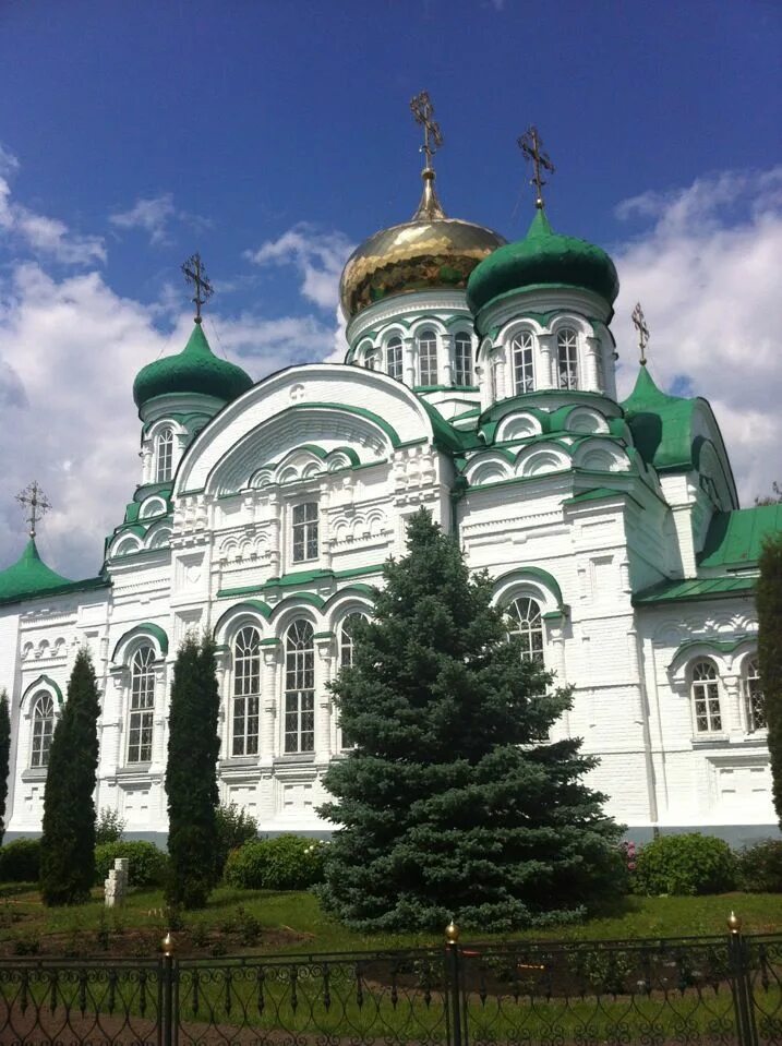 Раифский Богородицкий монастырь. Раифский монастырь в Казани. Церковь Раифа Казань. Сайт раифского монастыря казань