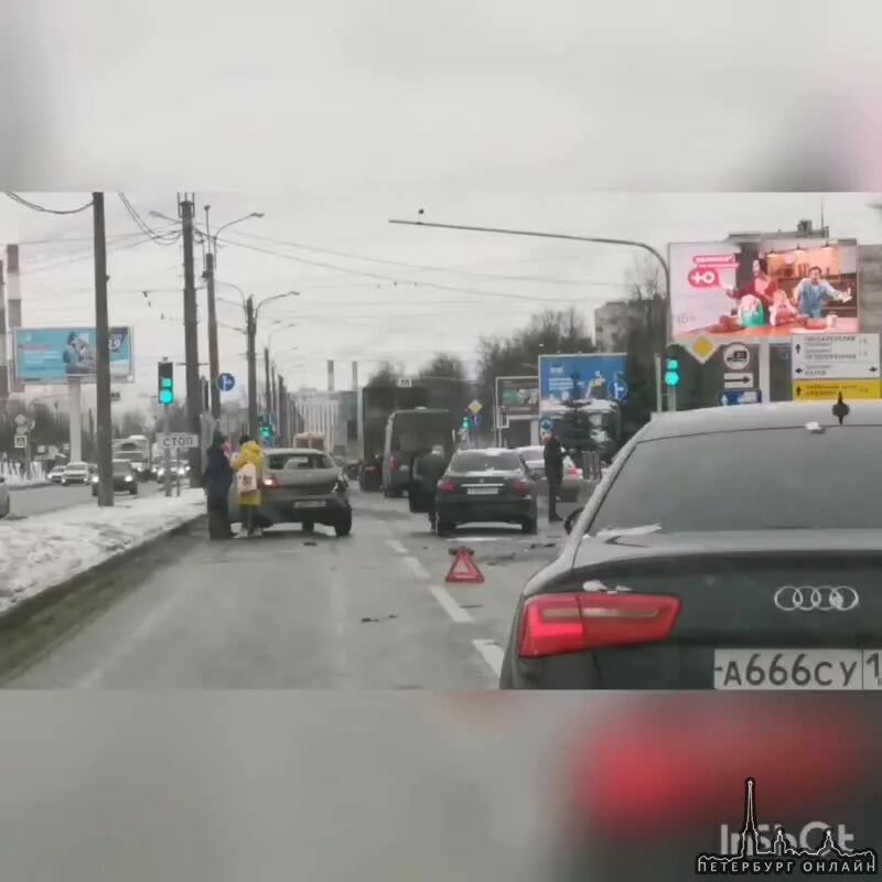 Автобусы руставели. Автобусы руставели