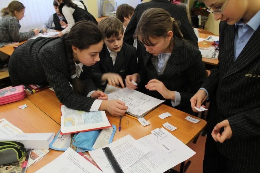 Как составлять конспект 5 класс. Урок в классе. Урок истории в школе. Как провести урок истории. Виды игр на уроках истории.