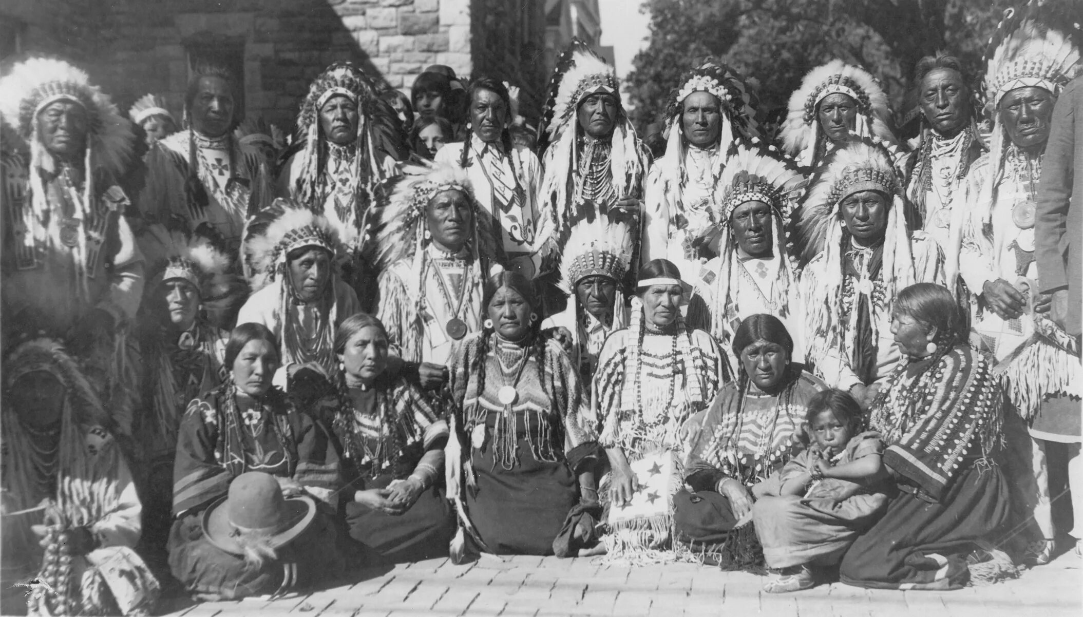 Коренные жители Америки индейцы. Индейцы в Латинской Америке 19 век. Племена индейцы центральной Америки. Коренной народ Южной Америки индейцы.