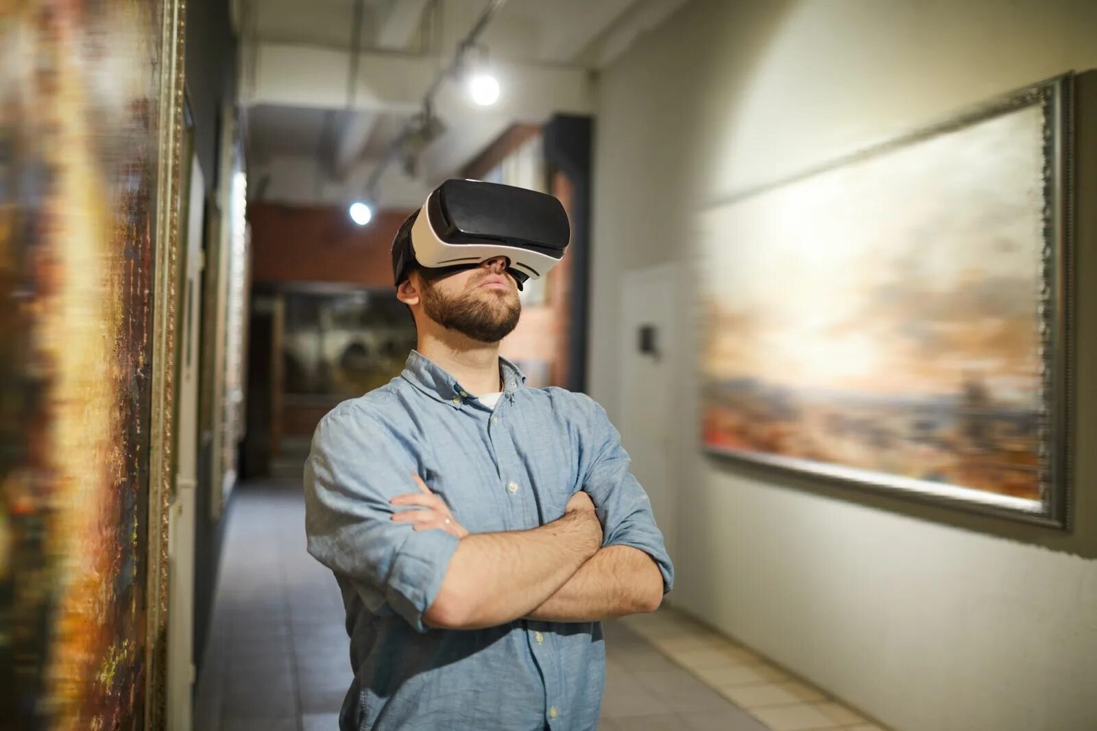 Музей виртуального искусства. Музей виртуальной реальности. vr музей. vr технологии в музее. виртуальный экскурсовод.