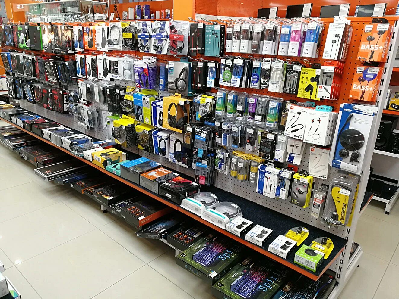 Днс хмао. Днс ханты-мансийск официальный сайт. Dns ханты мансийск интернет магазин. Днс советская гавань. Dns ханты-мансийск.